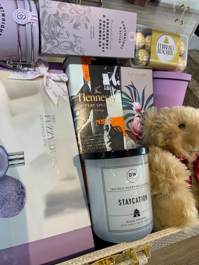 Cognac & Cuddles - Image 2