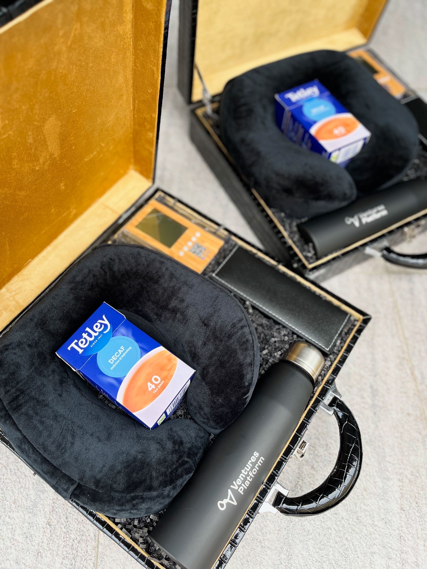 The Noir Voyager Set - Image 4