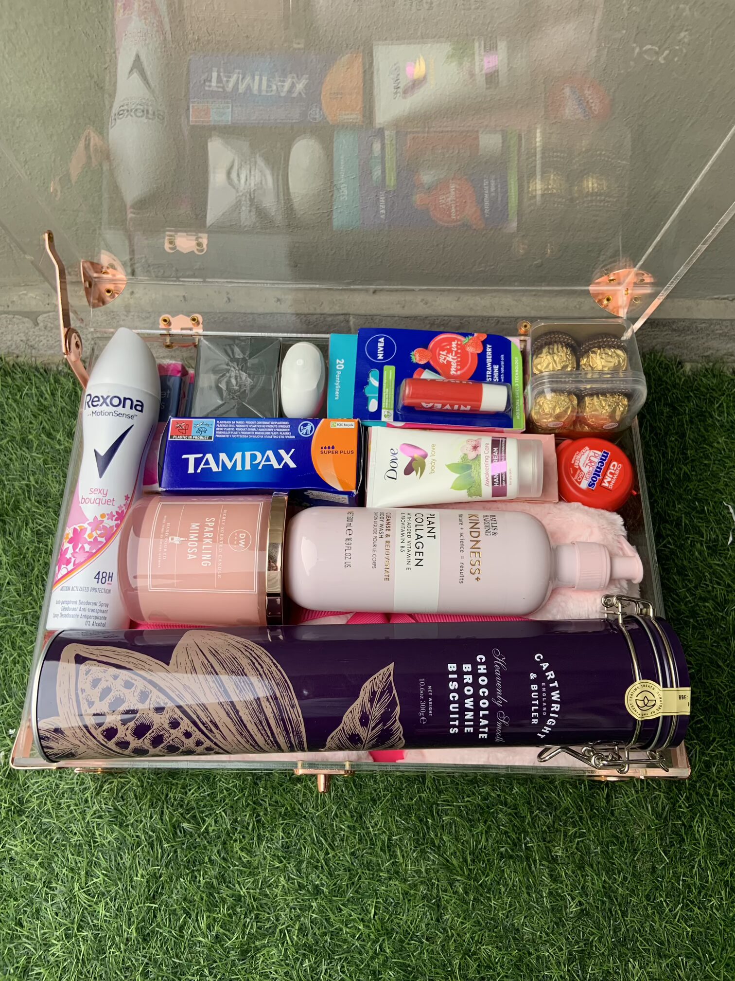 Period Care Box - Luxe - Image 2