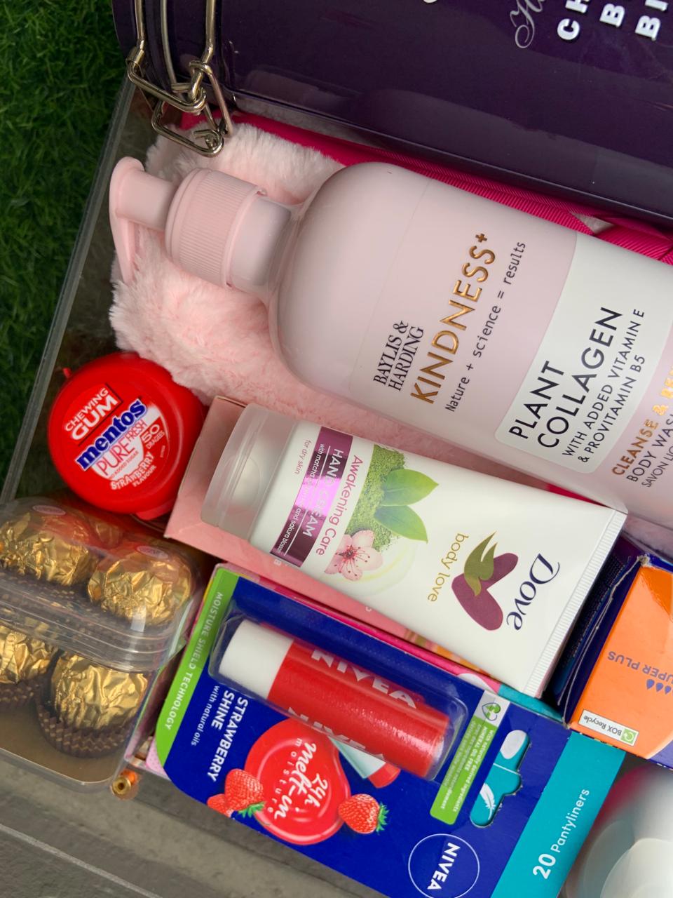 Period Care Box - Luxe - Image 3